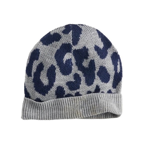YUMMY SWEATER CO Gray Leopard Beanie Hat - Picture 1 of 3